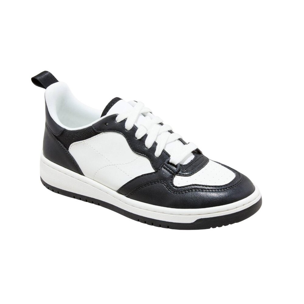 NWT Wild Fable Womens Netty Fashion Sneakers with Memory Foam Insole Black 7M